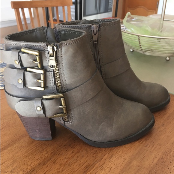 Mossimo Hartley Ankle Booties