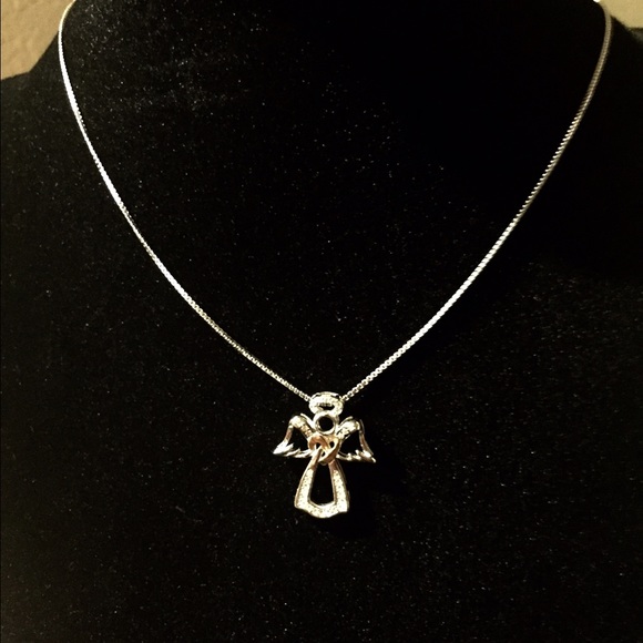 ๐ผSTERLING SILVER Angel Pendant w/ Chain - Picture 3 of 4