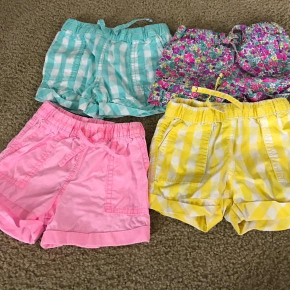 4 pair of carters baby girl shorts- 24 months