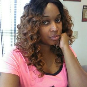 Meet your Posher, Iesha