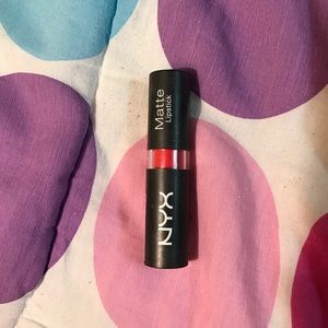 Matte lipstick in pure red