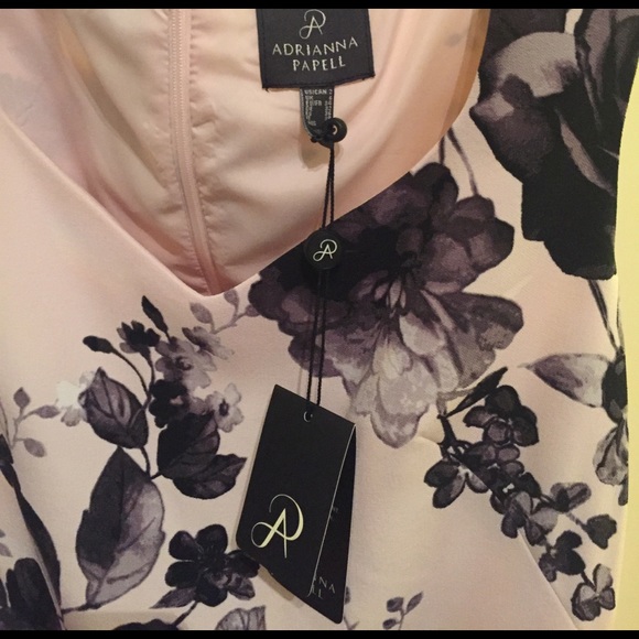 Adrianna Papell Scallop Floral Dress - Picture 3 of 6