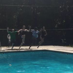 Meet your Posher, Mika