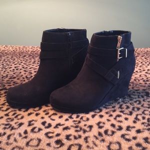 Dolce Vita black suede leather boots size 8