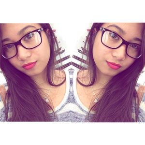 Meet your Posher, Charlene mae