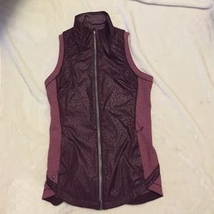 Lululemon light weight runners vest