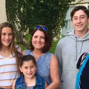 Meet your Posher, Charlotte