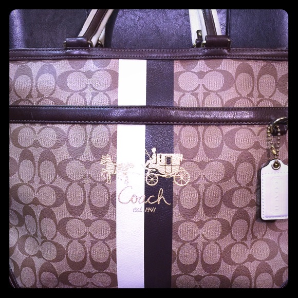 Large Coach Carryall