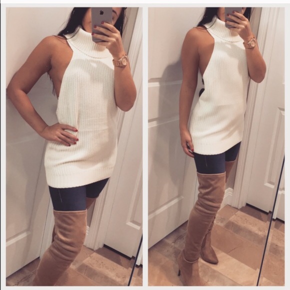 open back turtle neck sweater - Picture 3 of 3