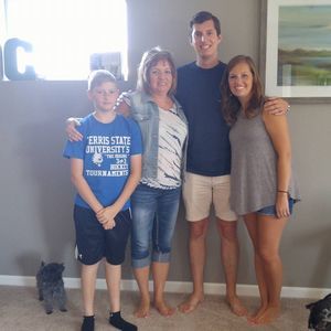 Meet your Posher, Anna