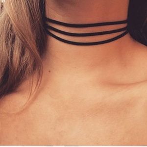 ✨Suede Triple Layer Black Choker