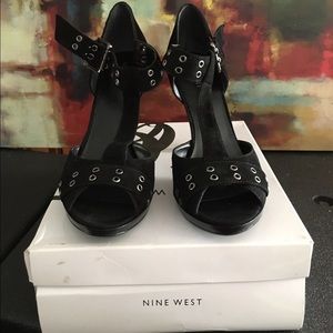 Nine West Suede Shoe