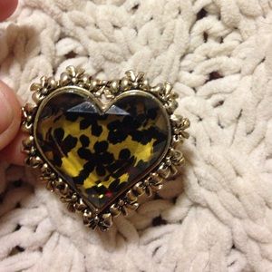 Betsey Johnson leopArd heart ring