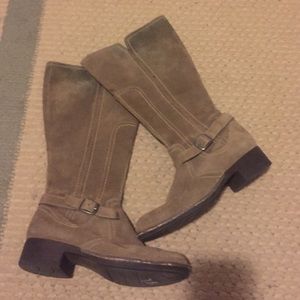 Clarks 100% Suede Boots Size 7