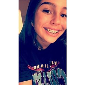 Meet your Posher, Emilia