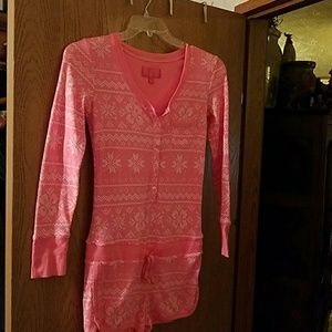 Thermal Rompers like new I think it is new but has