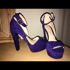 Jessica Simpson heels
