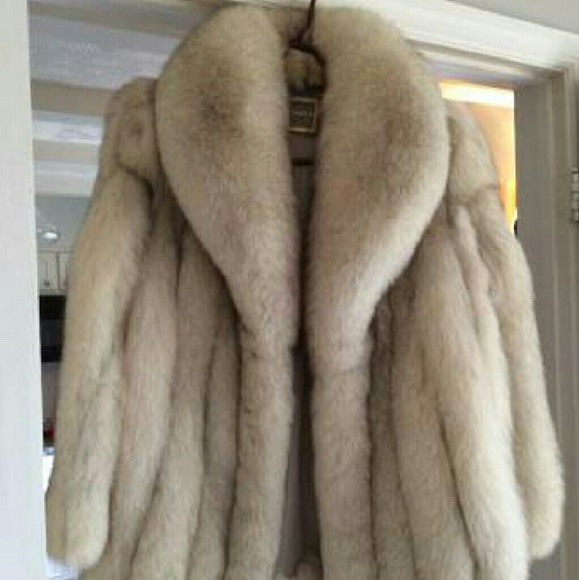 Saga silver Fox fur