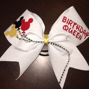 Disney Birthday Cheer Bow