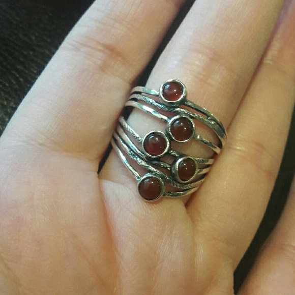 Vintage Jewelry - Beautiful Vintage Sterling Carnelian Ring