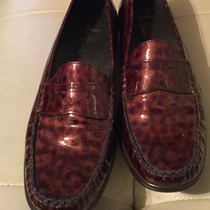 NEW! Cole Haan Loafers