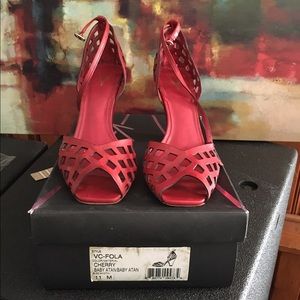 Vince Camuto Leather Shoe