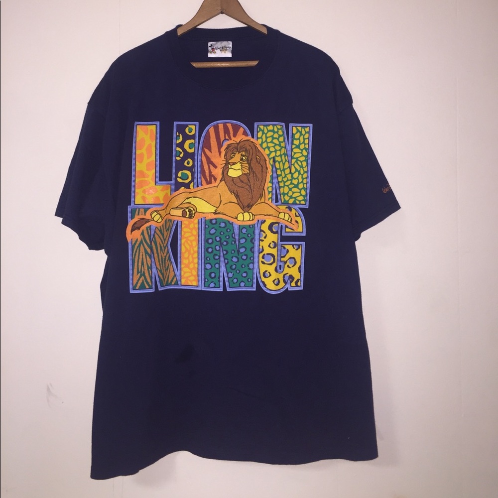 Vintage Disney x Lion King tee shirt