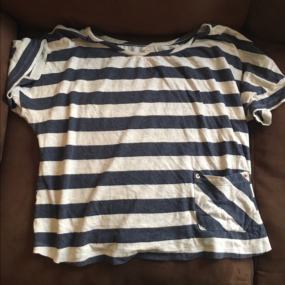 Stripped Levi's Tee Shirt