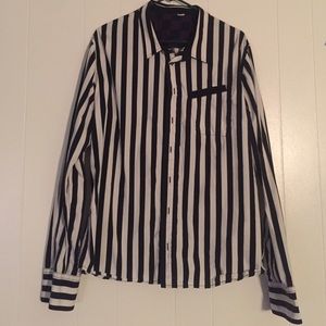 Men's H&M Fashion Striped Button Down Shirt