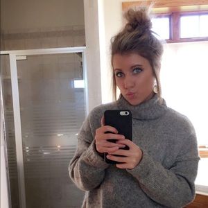 Meet your Posher, Ellie