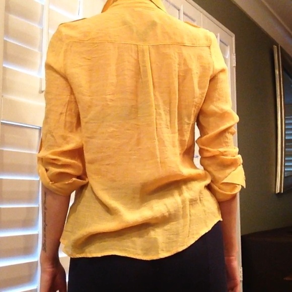 Cute Yellow blouse long sleeve - Picture 3 of 4