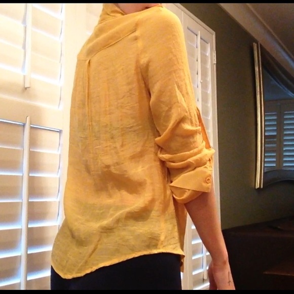 Cute Yellow blouse long sleeve - Picture 4 of 4