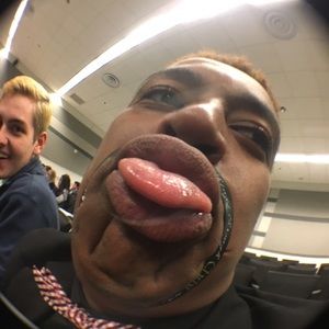 Meet your Posher, Mark