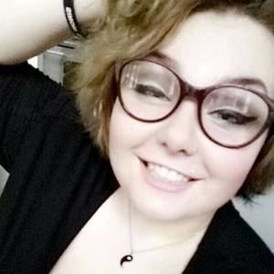 Meet your Posher, Kira