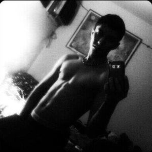 Meet your Posher, Edgardo