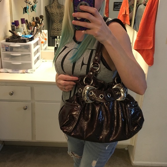 Kathy Van Zeeland Handbags - 💕Great cond Kathy Van Zeeland purse💕