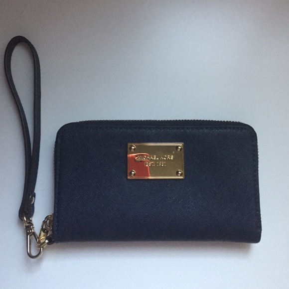 Michael Kors Wallet/Wristlet
