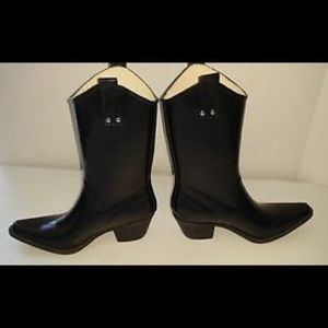 Nomad Black Heeled Rainboots