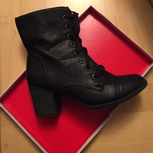 Shoes - Black Heeled Combat Boots