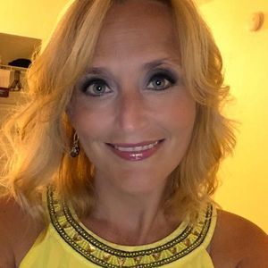 Meet your Posher, Molly