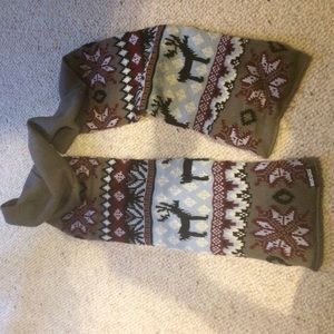 Free with shirt purchase! Muk Luk Nordic scarf!