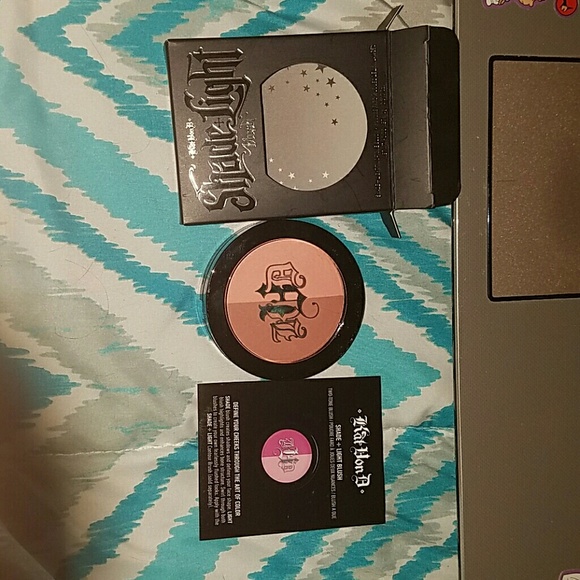 Kat Von D shade + light blush - Hansel and gretel