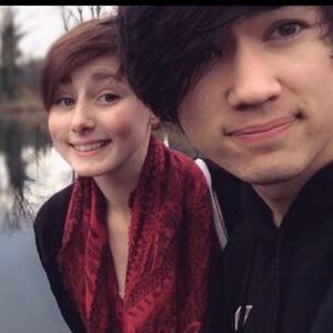 Meet your Posher, Elliot