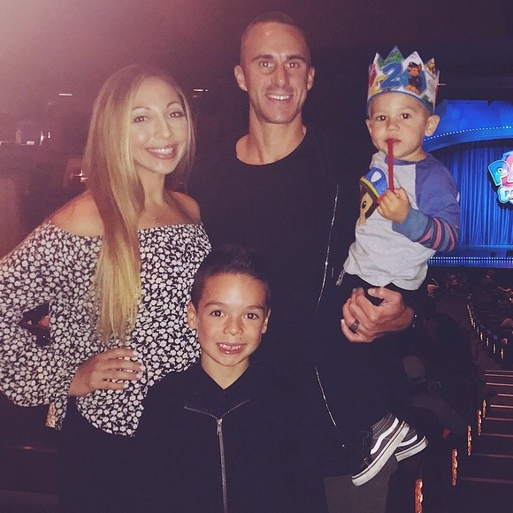 Meet your Posher, Tiffany - Picture 4 of 6