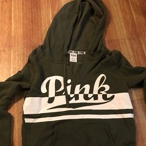 SOLD ON Ⓜ️ERCARI!!!! Olive green PINK sweater