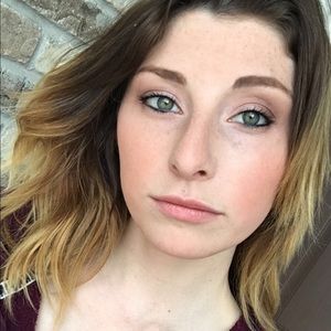 Meet your Posher, Savanna