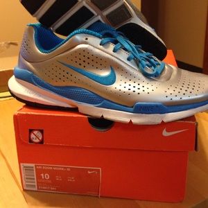 NIKE AIR ZOOM MOIRE+ ID