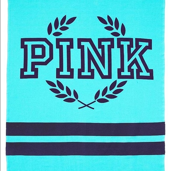 Victoria's Secret Boyfriend Oversized Blanket