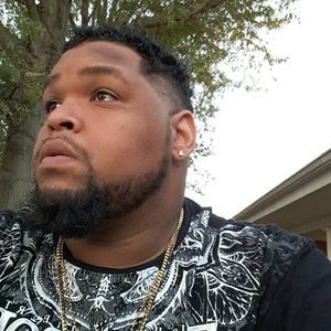 Meet your Posher, Tamone