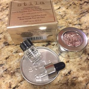 Stila Foil Eyeshadow in dusty rose